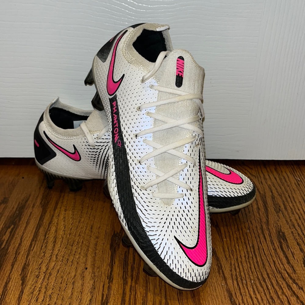 NIKE Phantom GT